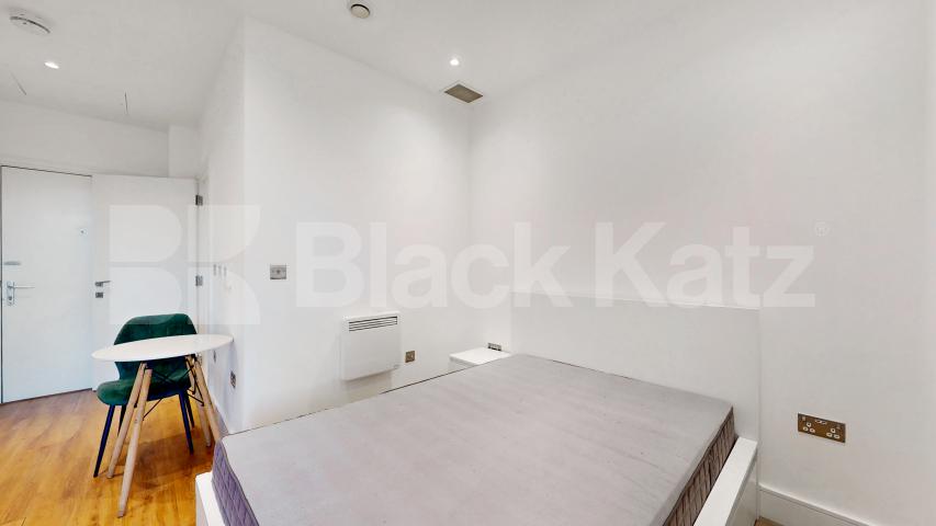 Luxury Apartment Building  Westgate House, Ealing